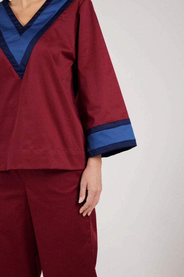 Status Quan Lazy Sundays luxury sleepwear set in burgundy, blue and navy cotton. Detail.
