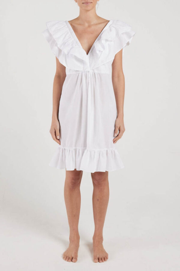 Status Quan Hearts-A-Flutter 100% cotton nightie in white. Front.